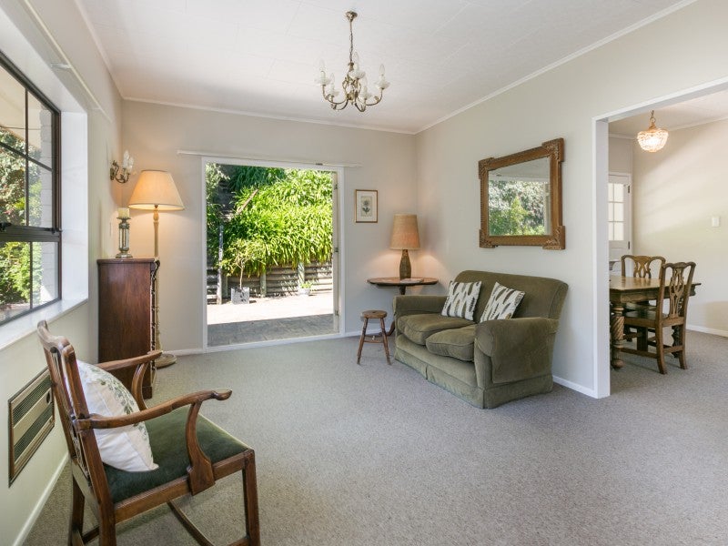 13B Shortland Place, Havelock North, Havelock North - Carousel 2