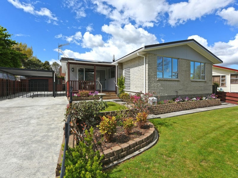 90 California Drive, Totara Park, Upper Hutt - Carousel 20