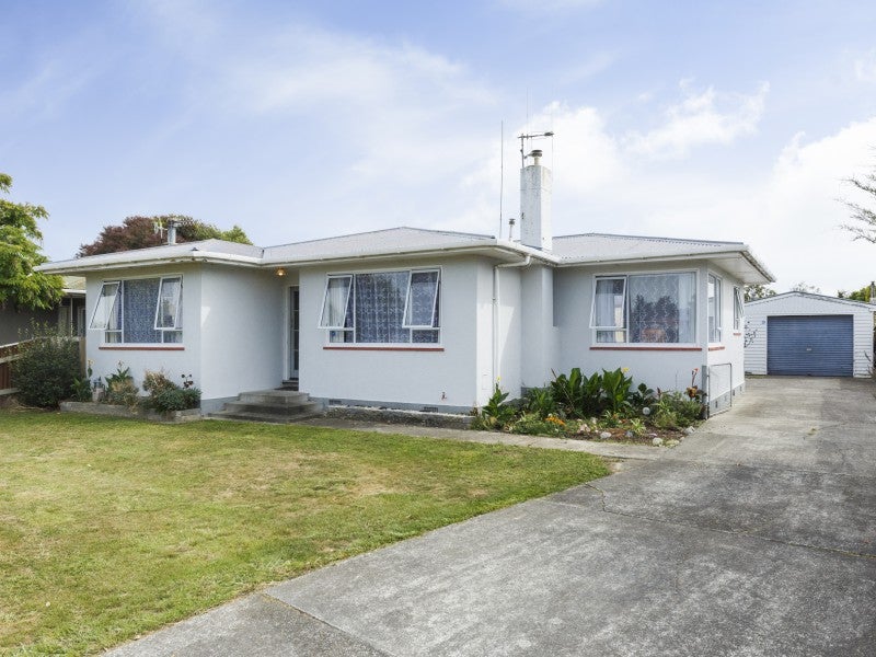 9 Sefton Avenue, Highbury, Palmerston North - Carousel 1