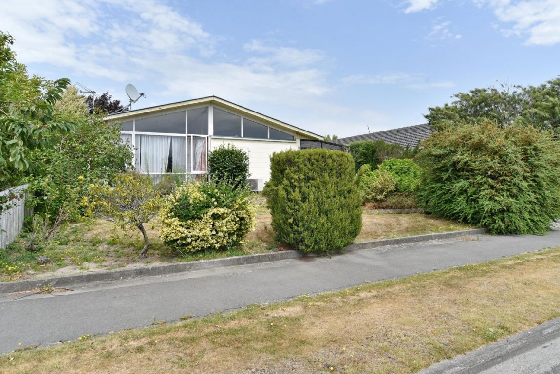 5 Ansonby Street, Russley, Christchurch - Carousel 1