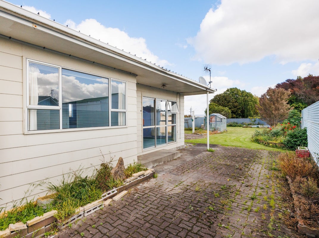 1/24 Palliser Place, Milson, Palmerston North - Carousel 2