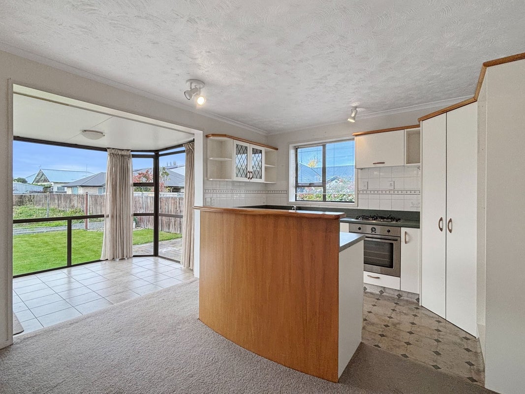77 MacKenzie Avenue, Woolston, Christchurch - Carousel 2