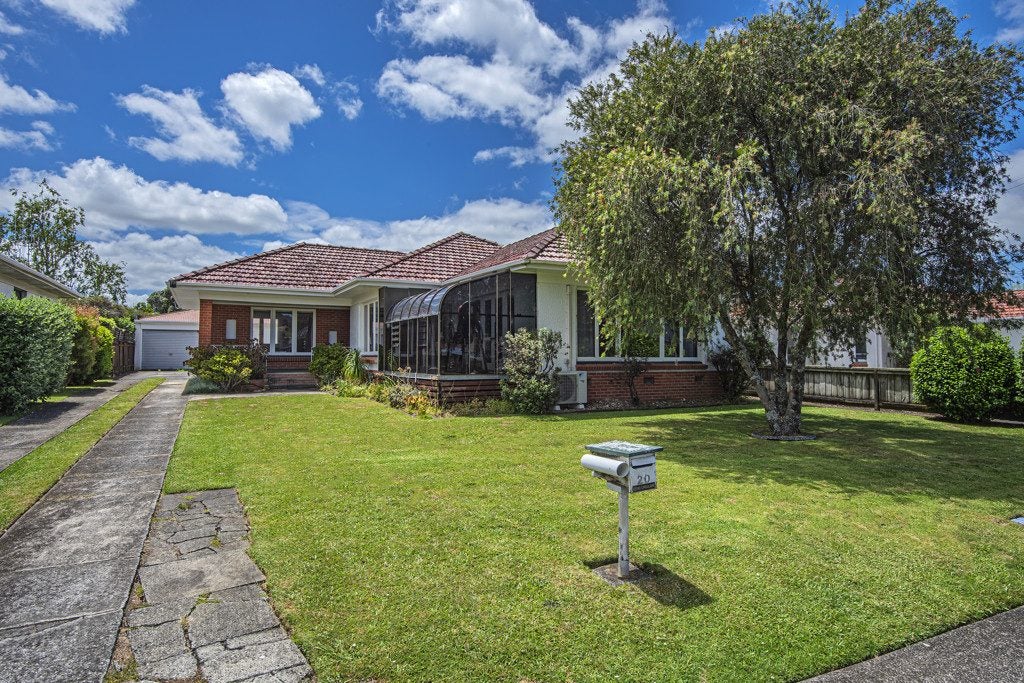20 Islington Street, Kensington, Whangarei - Carousel 1