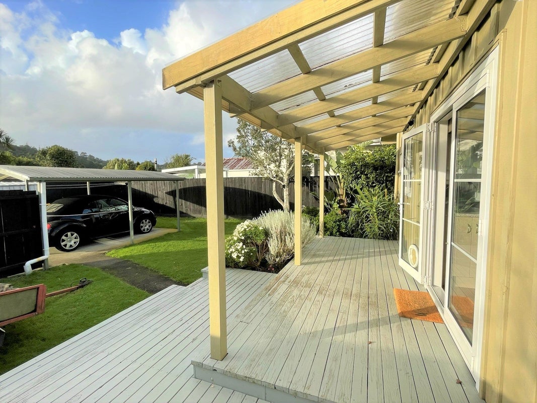 715 Swanson Road, Swanson, Auckland - Carousel 2