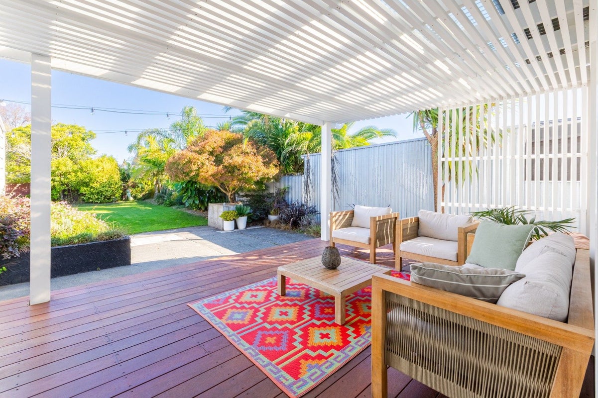 100 Vigor Brown Street, Napier South, Napier - Carousel 1