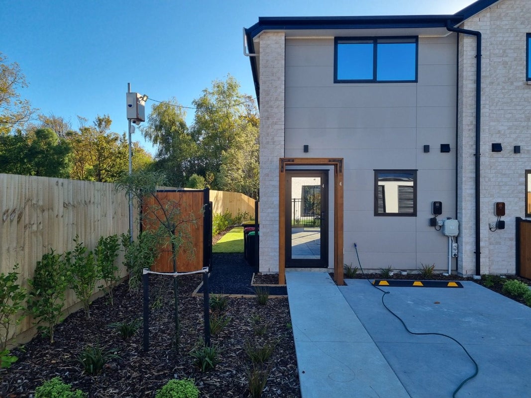 4/4 Matata Place, Dallington, Christchurch - Carousel 2