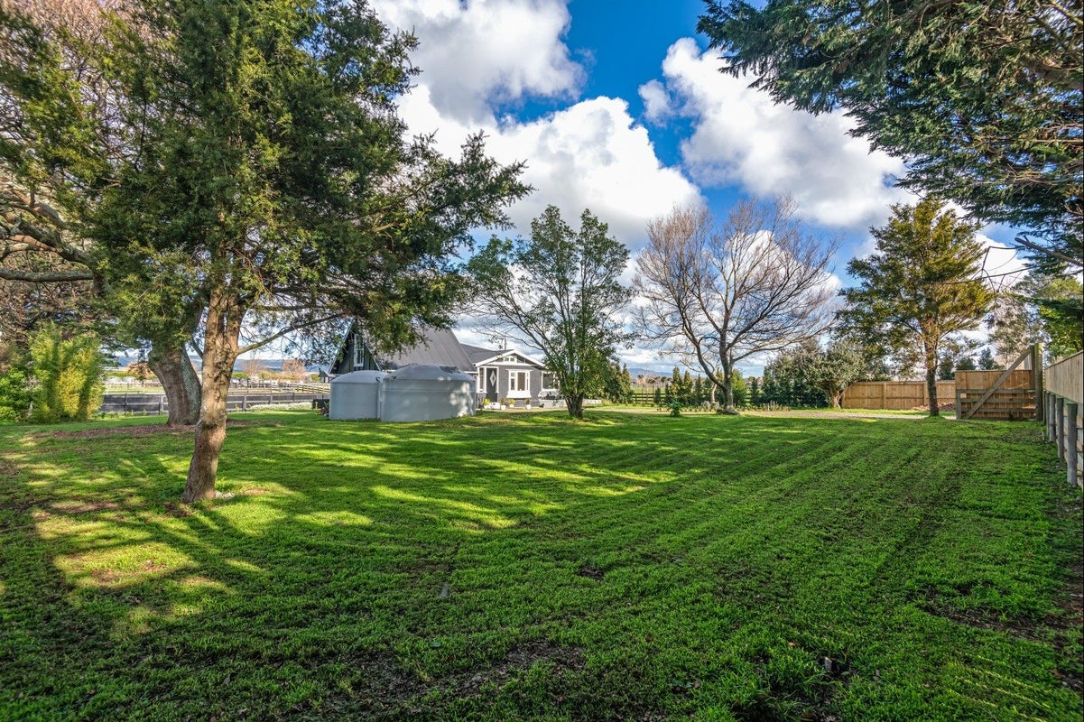 562 Napier Road, Whakarongo, Palmerston North - Carousel 22