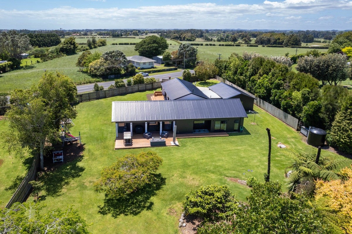 244 Corbett Road, Paraite, New Plymouth - Carousel 2