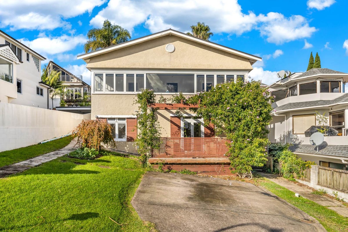 19 Cliff Road, St Heliers, Auckland - Carousel 1