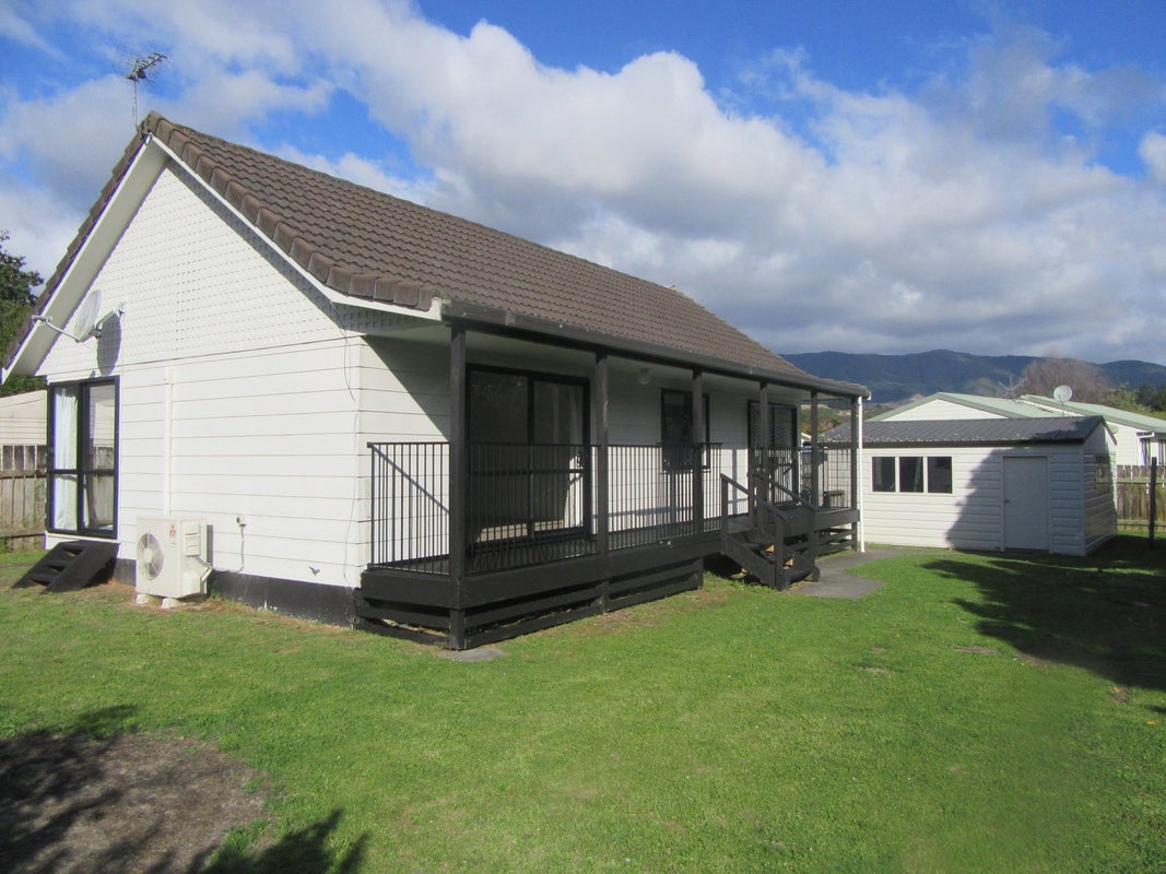 31 Delaware Grove, Totara Park, Upper Hutt - Carousel 13