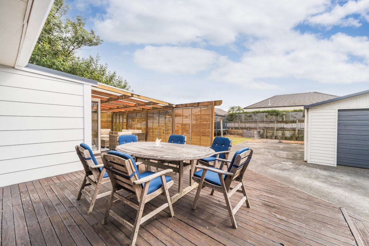 25 Terry Crescent, Milson, Palmerston North - Carousel 2