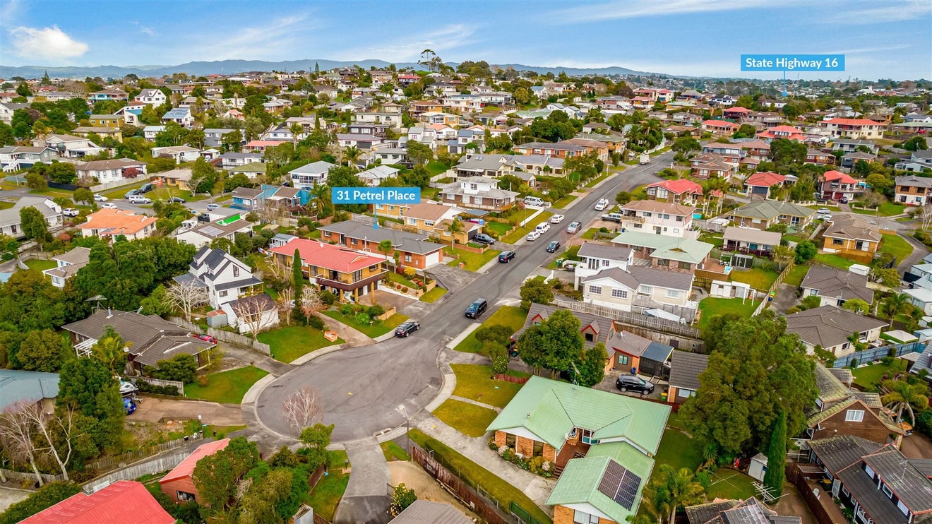 31 Petrel Place, Massey, Auckland - Carousel 25