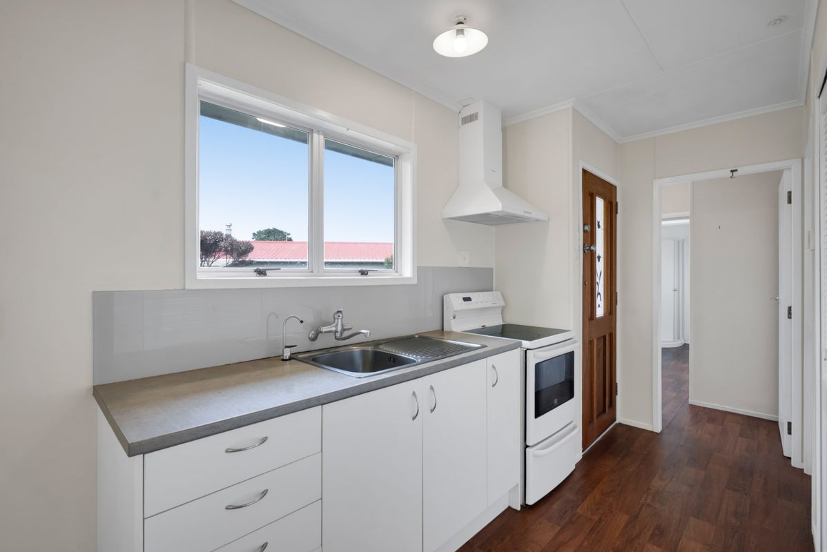 5A Oleander Place, Bell Block, New Plymouth - Carousel 2