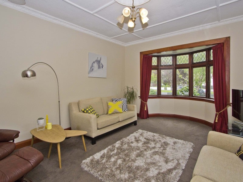 15 Norton Park Avenue, Fairfield, Lower Hutt - Carousel 2