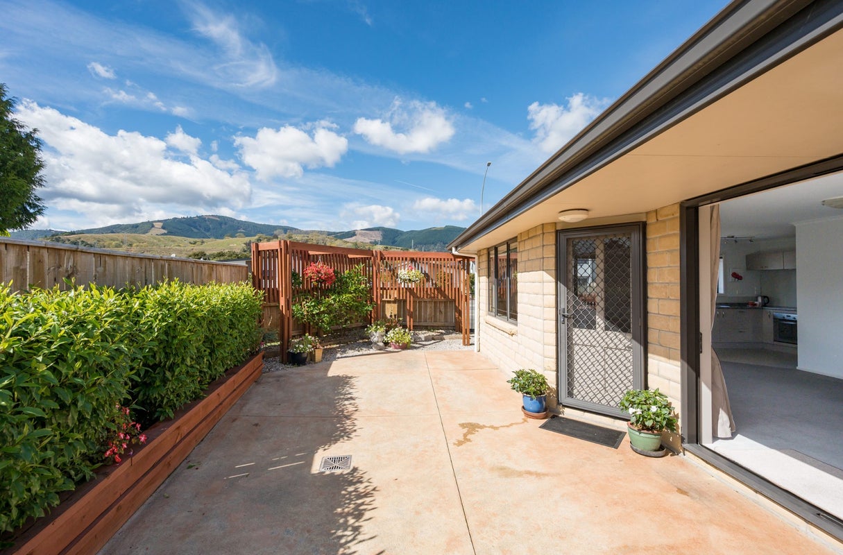 596 Main Road, Stoke, Nelson - Carousel 1