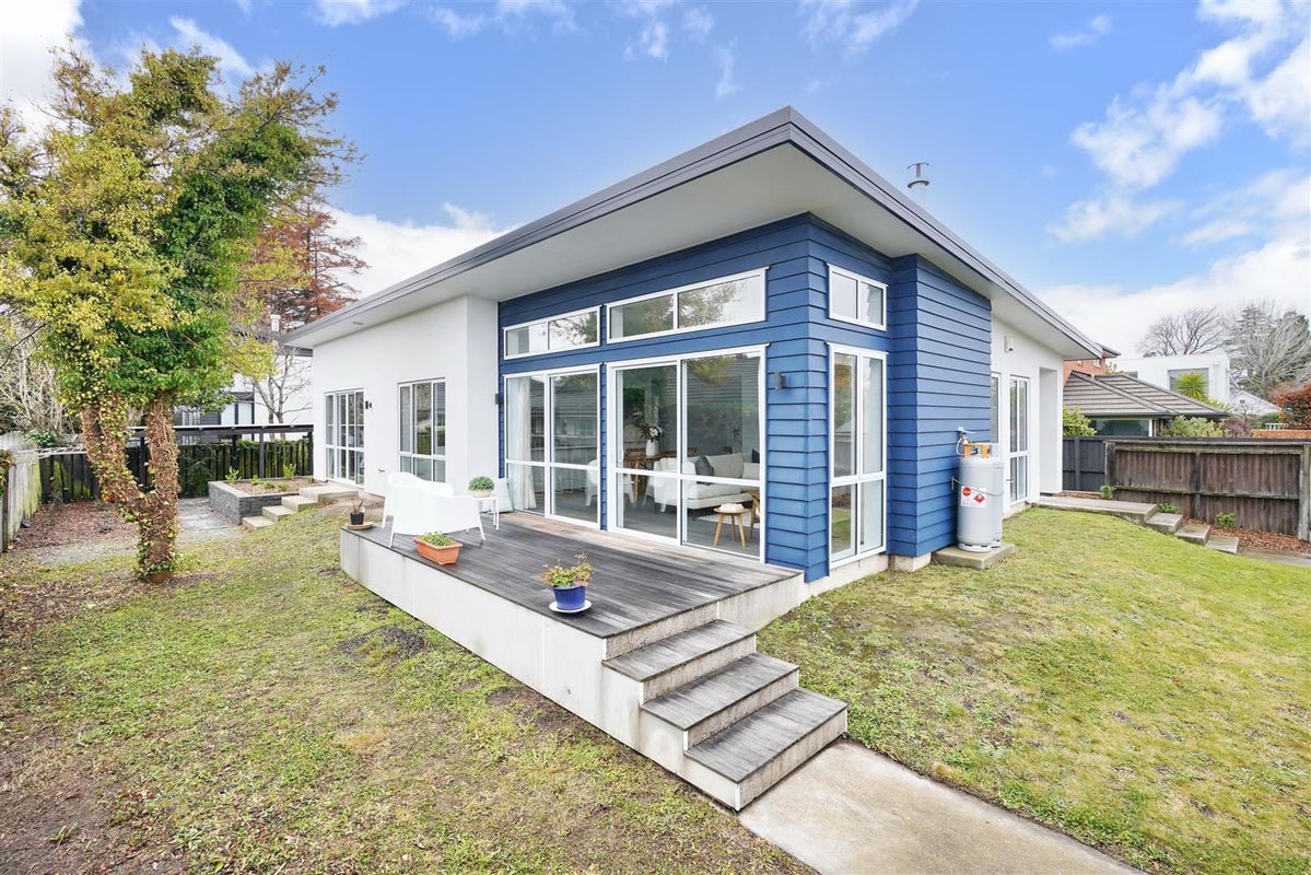 1/16 Strowan Road, Strowan, Christchurch - Carousel 1
