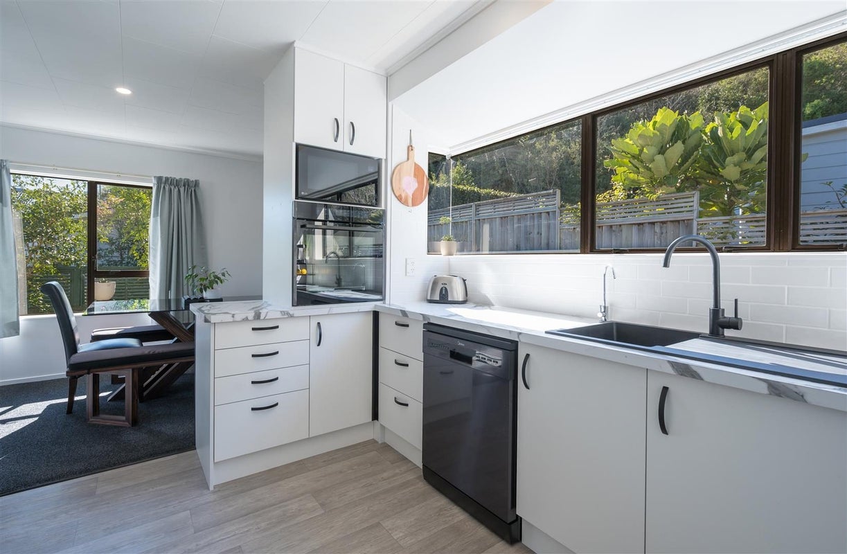 2/73 WEKA ST, The Wood, NELSON - Carousel 1