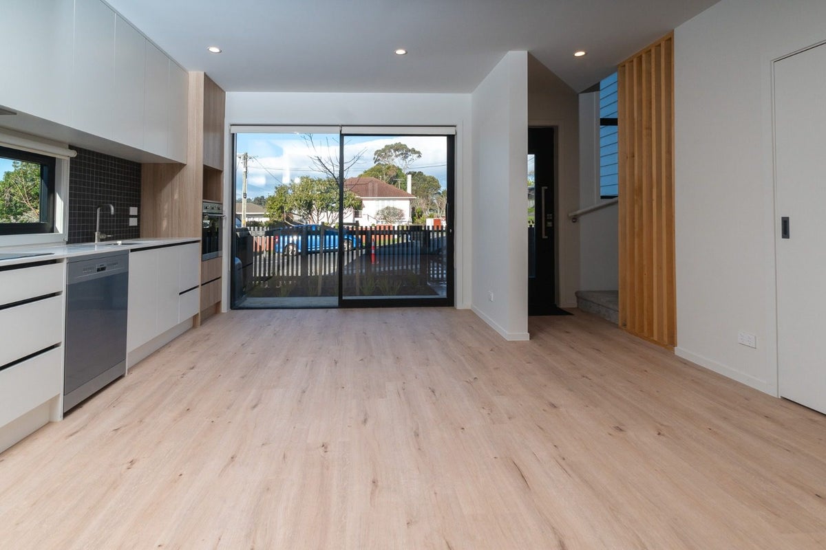 3/56 Salisbury Road, Birkdale, Auckland - Carousel 2