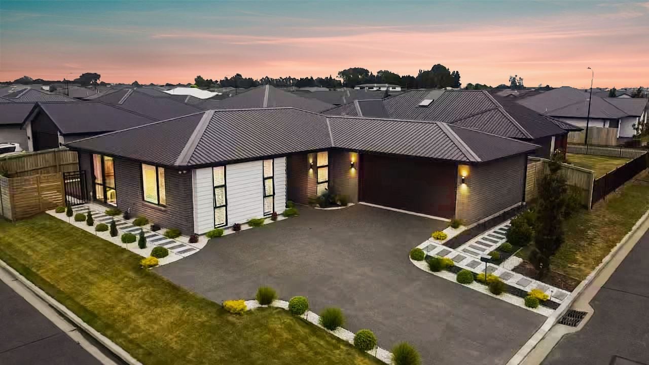 11 Snapdragon Lane, Wigram, Christchurch - Carousel 16