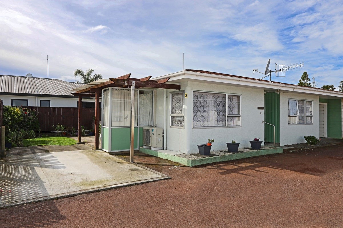 3/141 NELSON Crescent, NAPIER SOUTH, NAPIER - Carousel 1