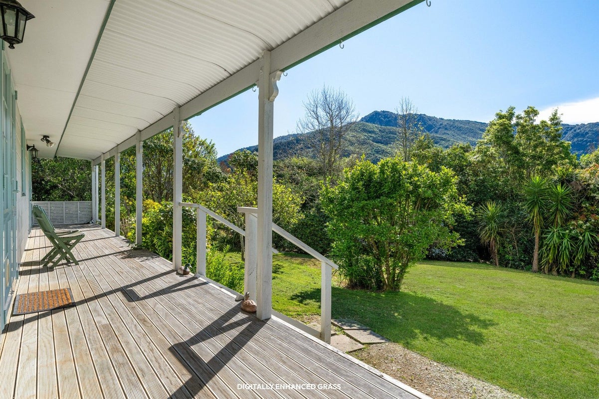 1693 Queen Charlotte Drive, Linkwater, Linkwater - Carousel 23