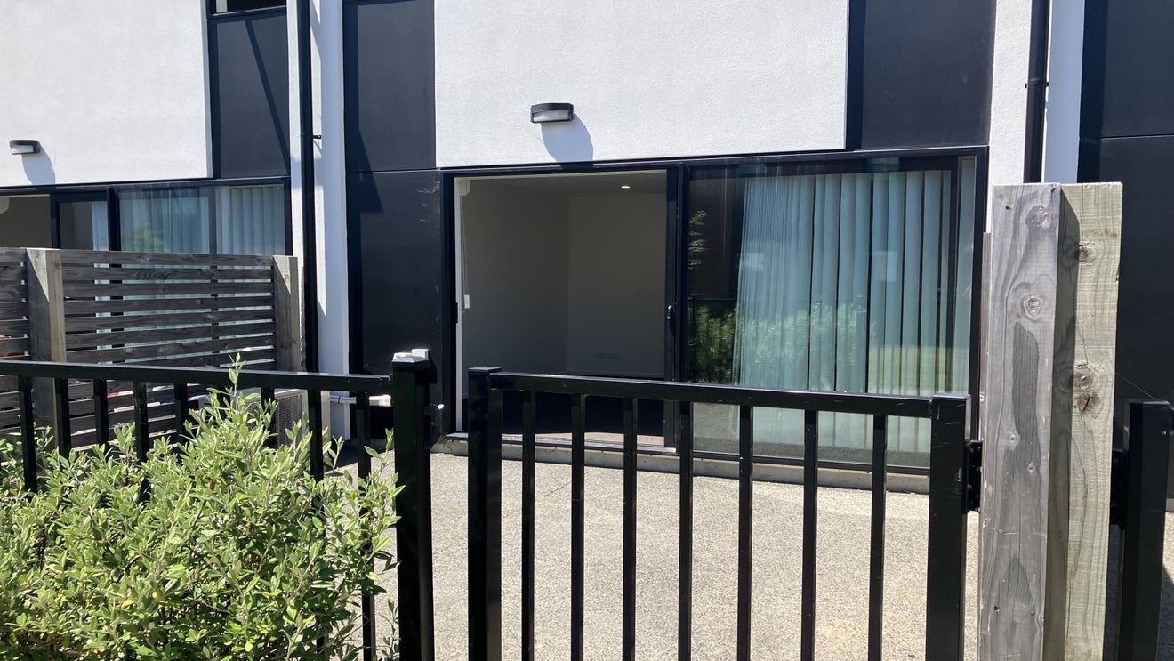 18/17 Warwick Street, Richmond, Christchurch - Carousel 1