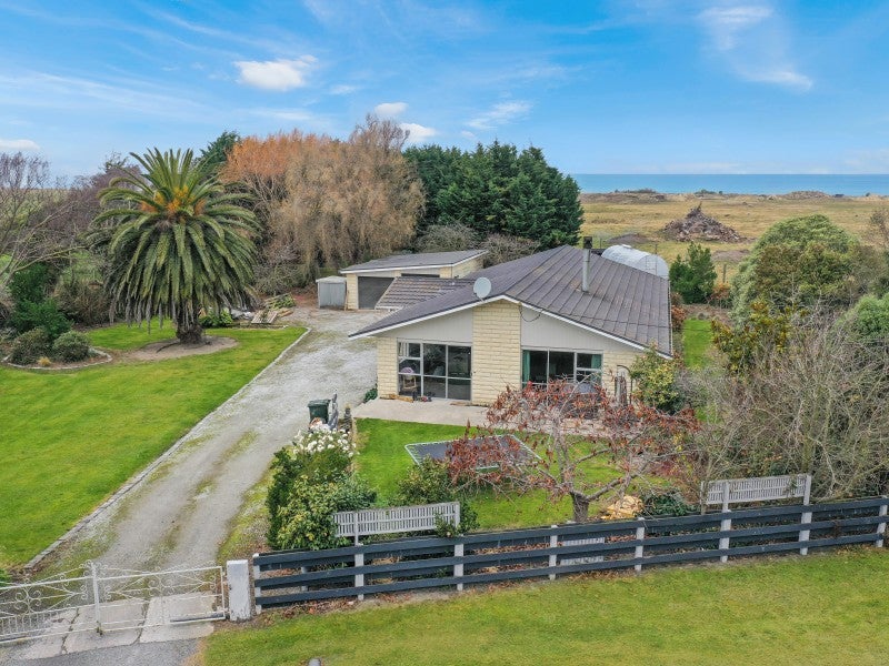 24 Shortland Road, Oamaru North, Oamaru - Carousel 1