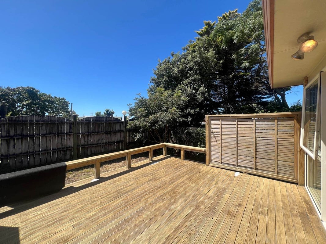 203A Te Atatu Road, Te Atatu South, Auckland - Carousel 14