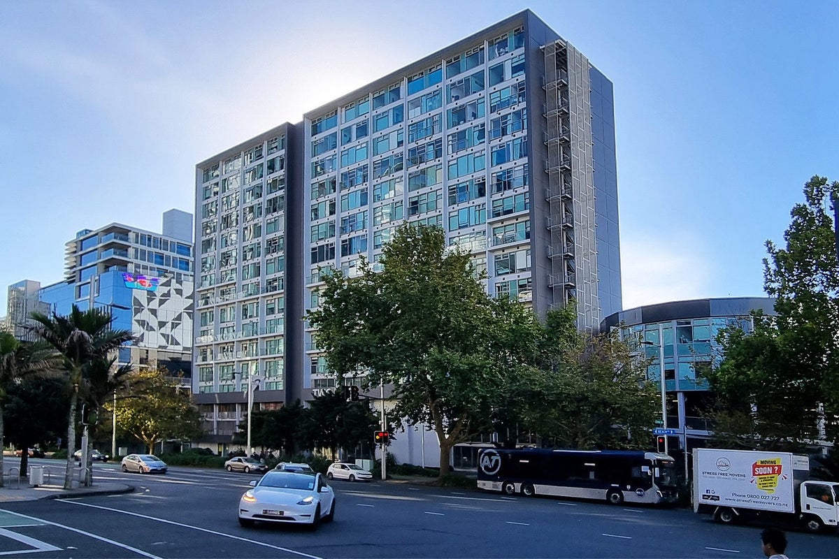 2/602 Beach Road, City Centre, Auckland City, Auckland - Carousel 25