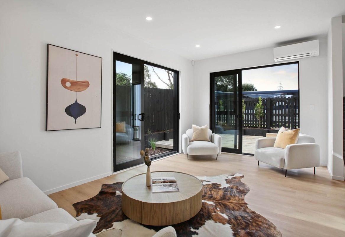 363D Bucklands Beach Road, Bucklands Beach, Auckland - Carousel 2