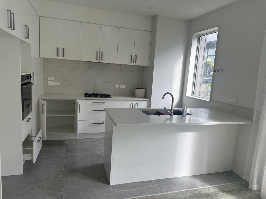 136 Haverstock Road, Sandringham, Auckland - Carousel 2
