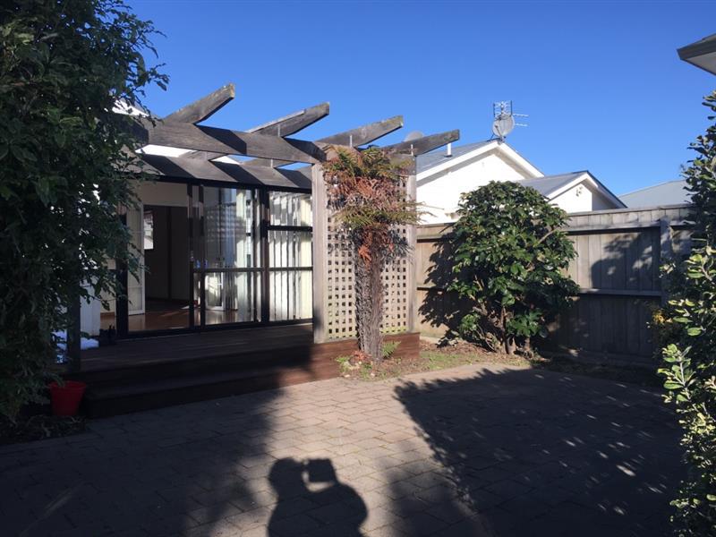 37 Argentine Avenue, Miramar, Wellington - Carousel 1