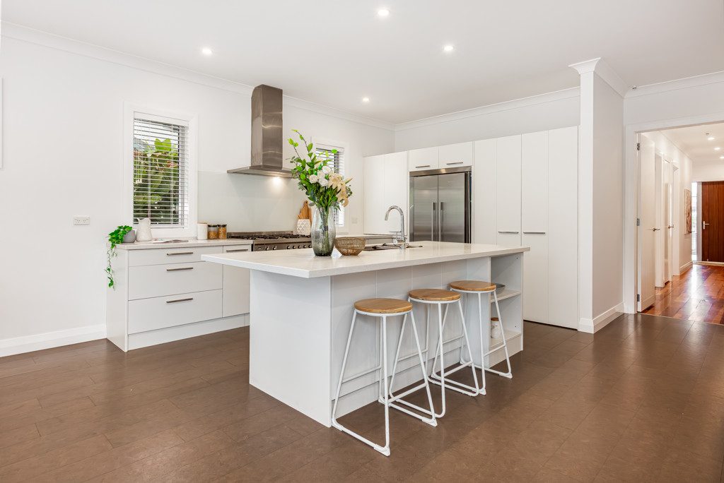 3 Steyne Avenue, Plimmerton, Porirua - Carousel 2