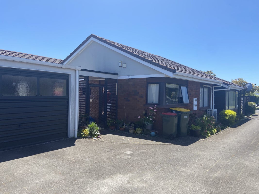 12A Carnot Street, Glenholme, Rotorua - Carousel 2