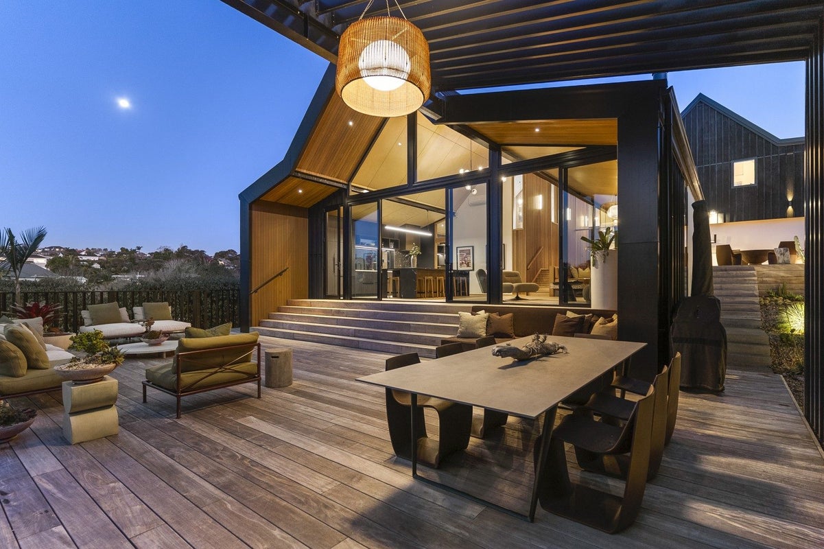 90 Grampian Road, St Heliers, Auckland - Carousel 2