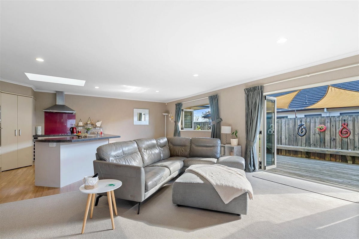 24 Kipling Crescent, Owhata, Rotorua - Carousel 2