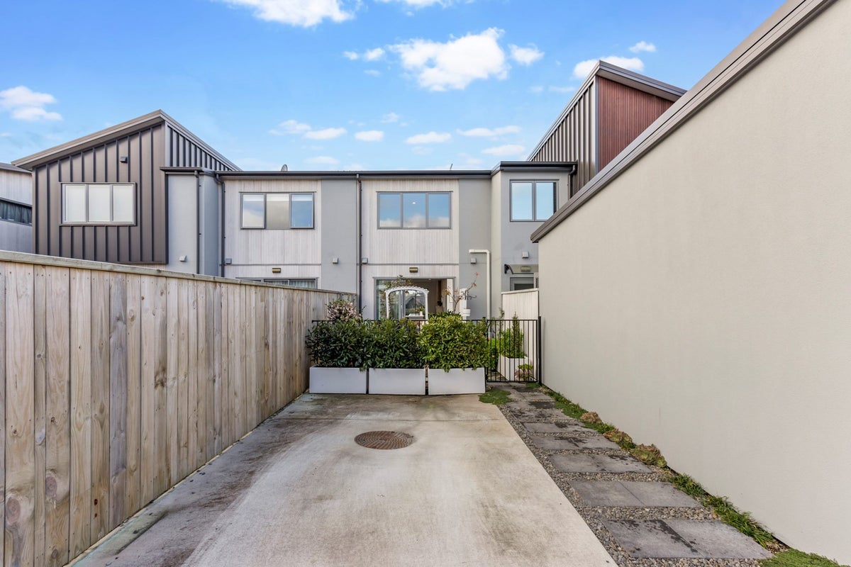 3 Pakoro Close, Hobsonville, Auckland - Carousel 12