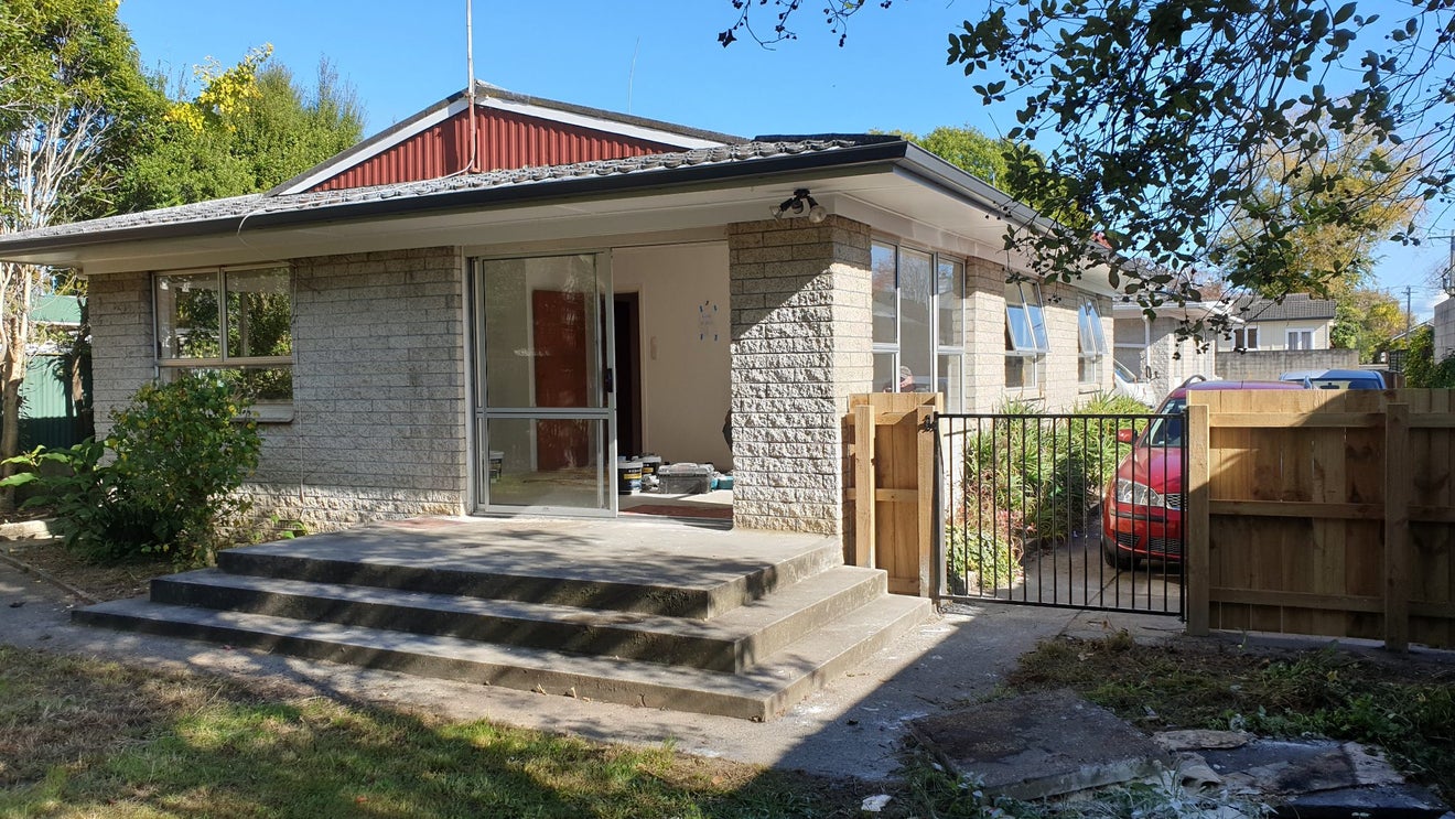 106A Galloway Street, Hamilton East, Hamilton - Carousel 1