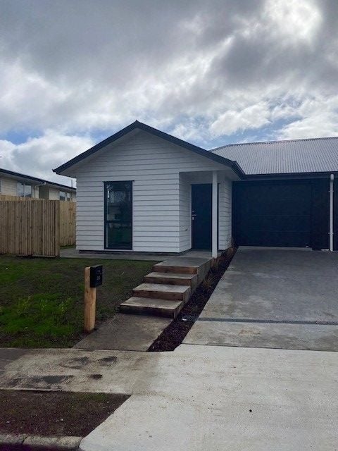 2A Sheila Place, Dinsdale, Hamilton - Carousel 1