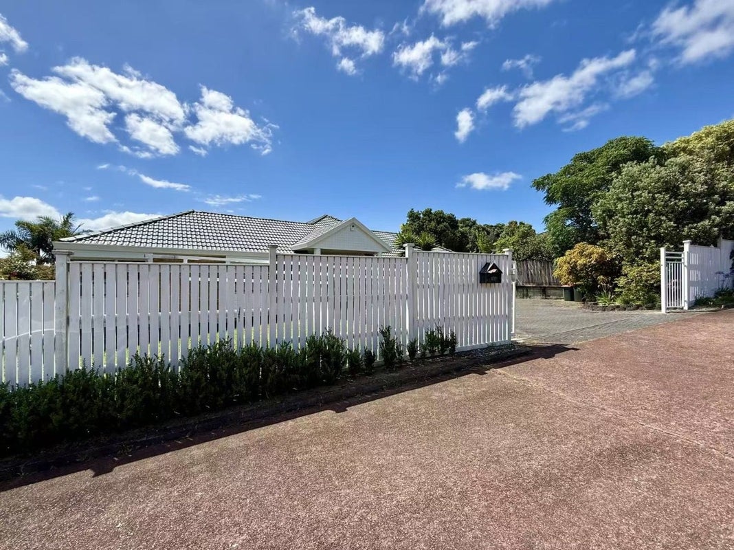 164 Millhouse Drive, Golflands, Auckland - Carousel 37
