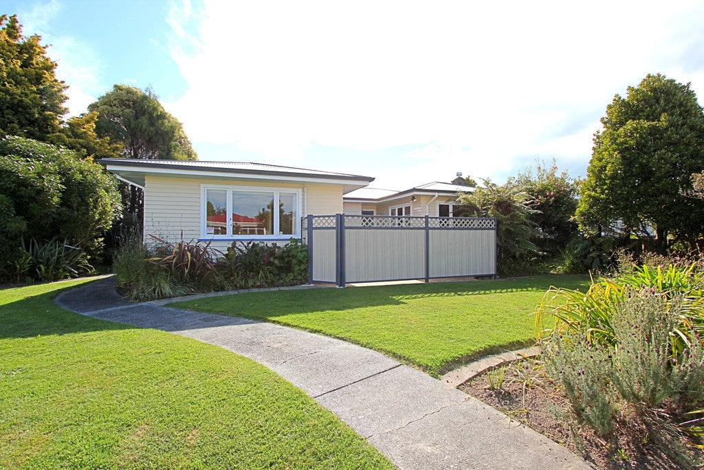 32 Richmond Street, Maraenui, Napier - Carousel 1