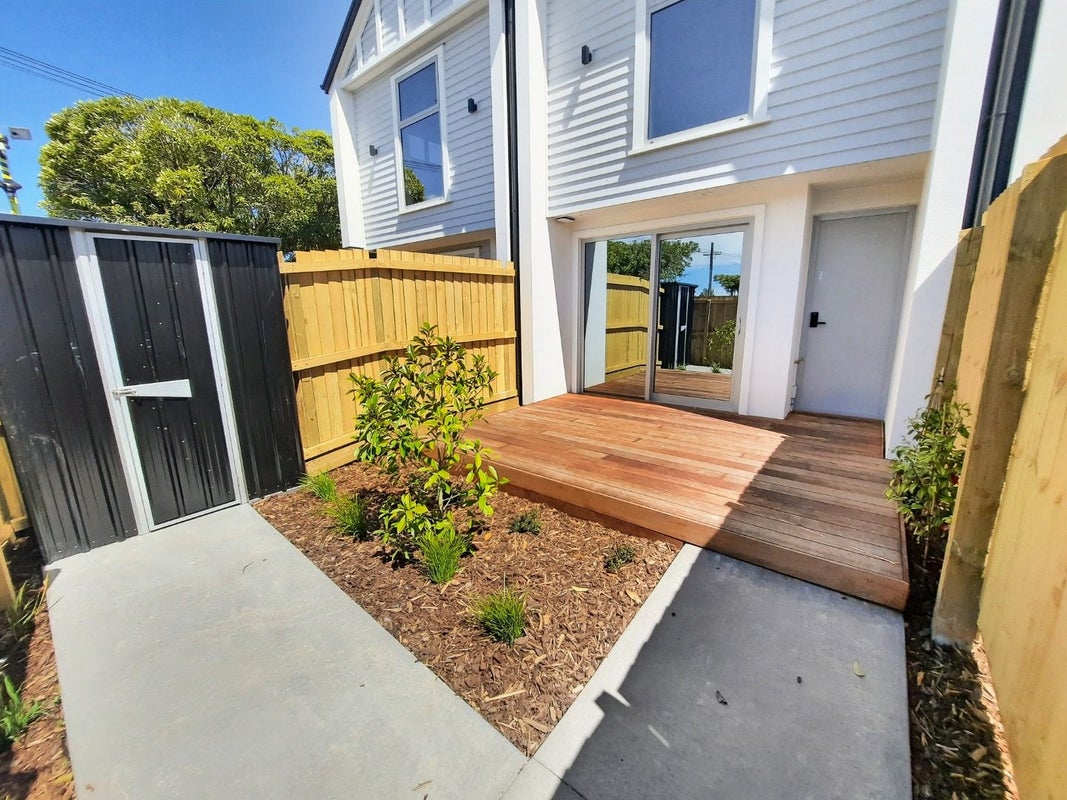 2/17 Highsted Road, Bishopdale, Christchurch - Carousel 1