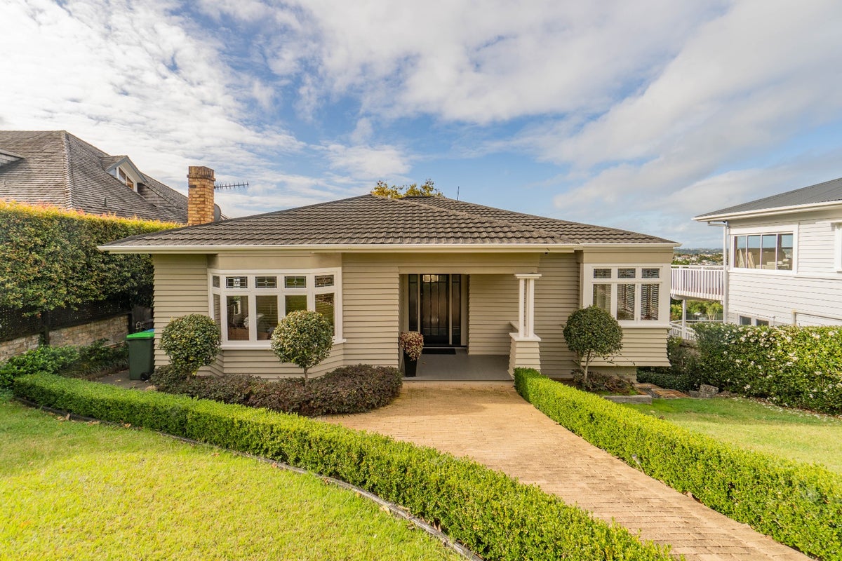51 Ridings Road, Remuera, Auckland - Carousel 1