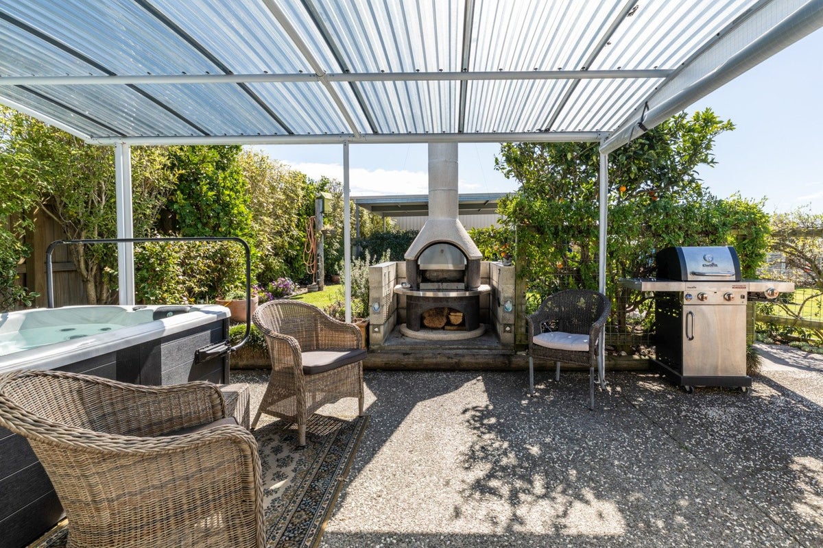 39A Harper Road, Waimarama, Havelock North - Carousel 2
