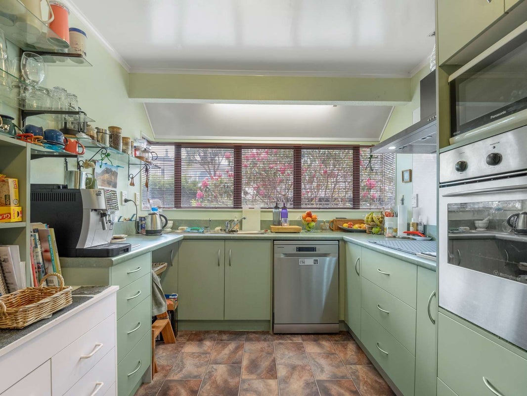 68a Sophia Street, Glenholme, Rotorua, Bay Of Plenty - Carousel 2