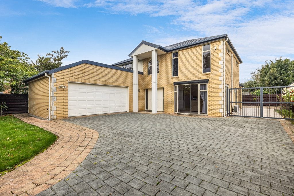 133 Fendalton Road, Fendalton, Christchurch - Carousel 1