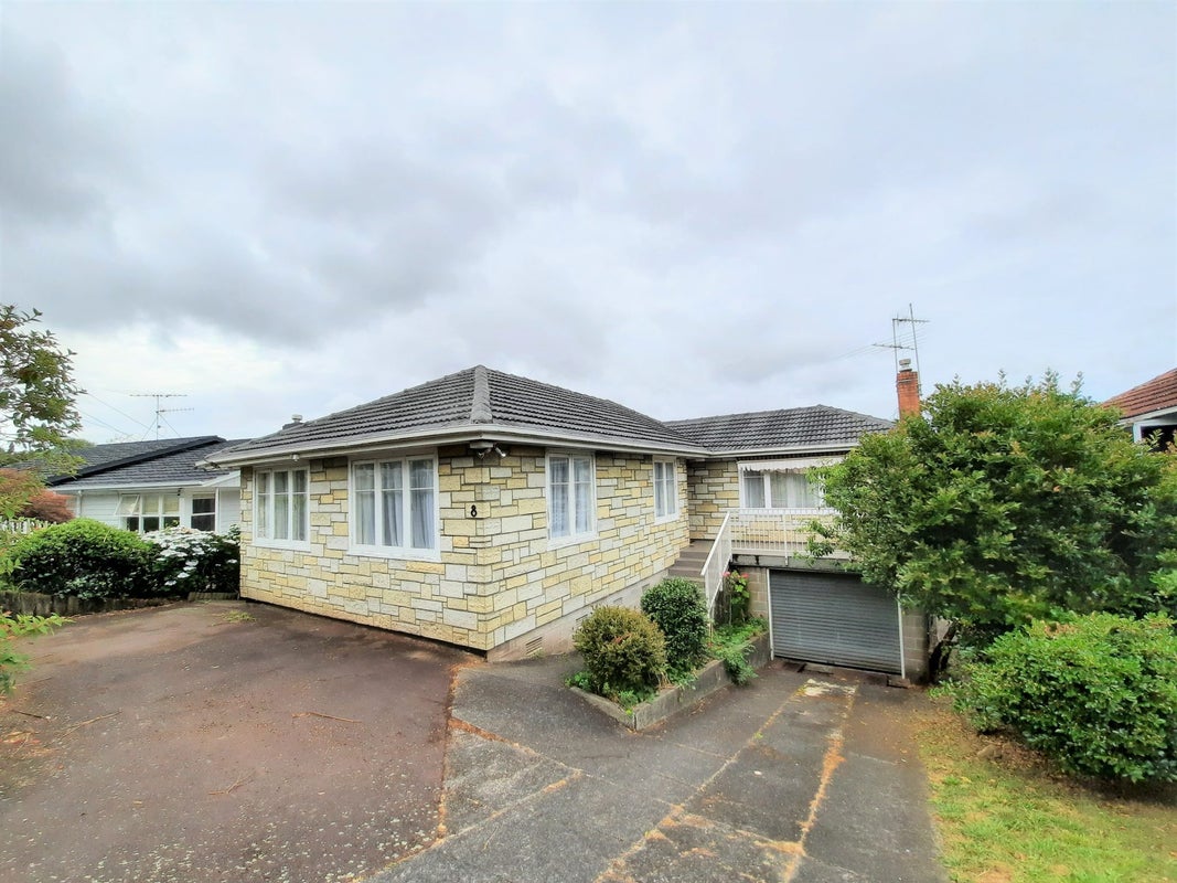8 MacPherson Street, Meadowbank, Auckland - Carousel 1