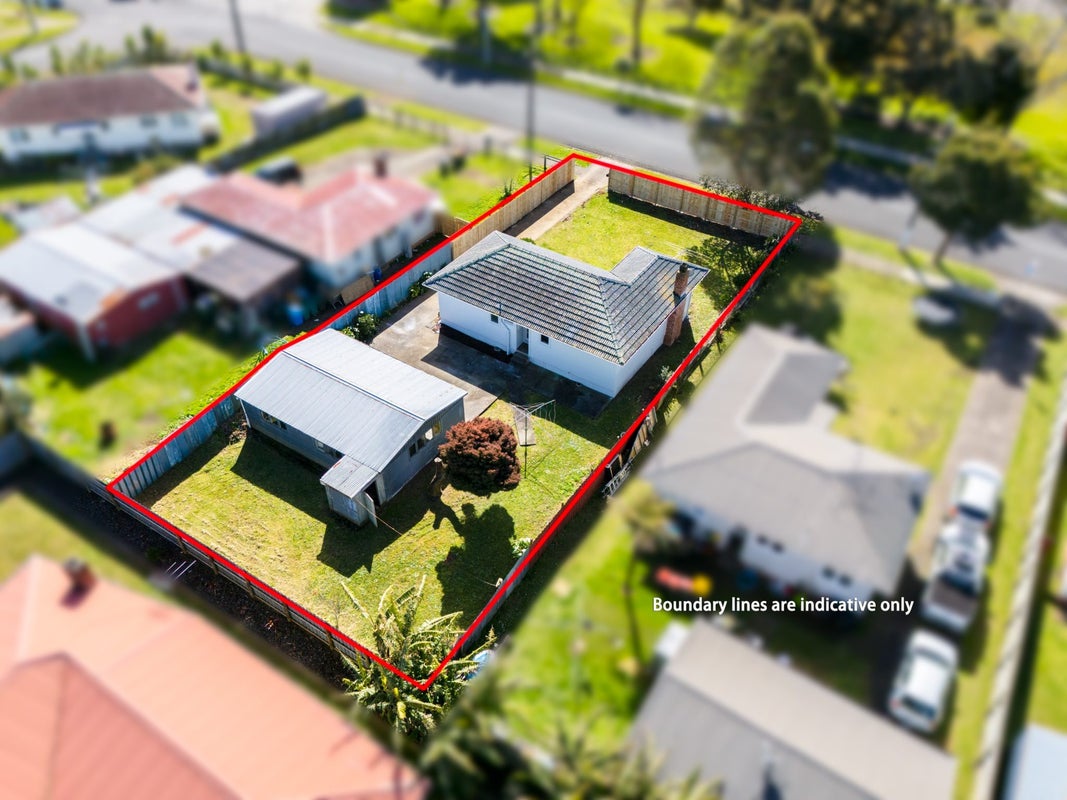 5 Alexander Crescent, Otara, Auckland - Carousel 21
