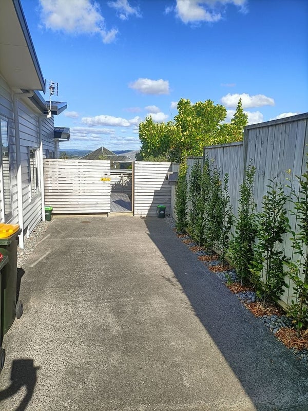 107 Litten Road, Cockle Bay, Auckland - Carousel 14