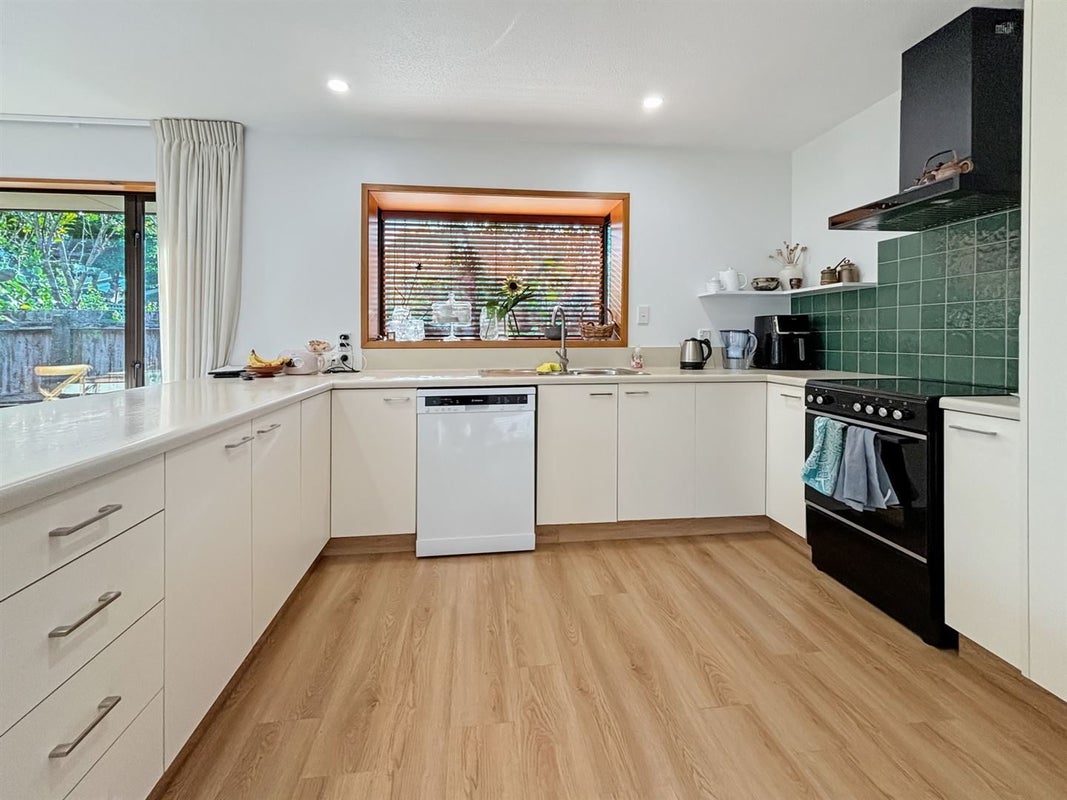 48A Norwood Street, Beckenham, Christchurch - Carousel 2